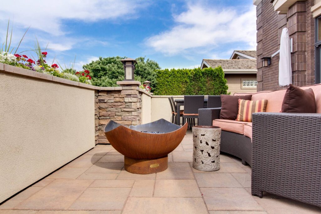 Patio Paving Contractor Near Me Patio Paving Fitter Gloucestershire